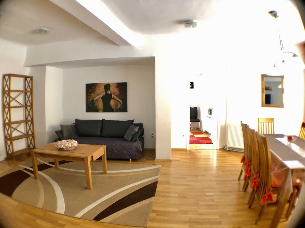 Zur Bruecke Apartmán